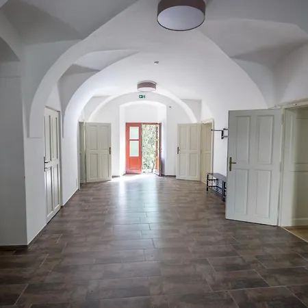 U Křížové Cesty