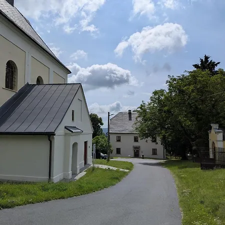 U Křížové Cesty