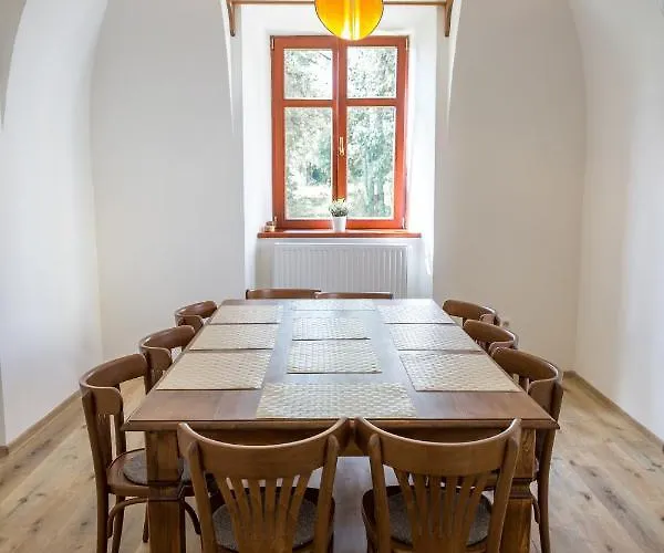 Gasthof U Krizove Cesty Tvrdkov